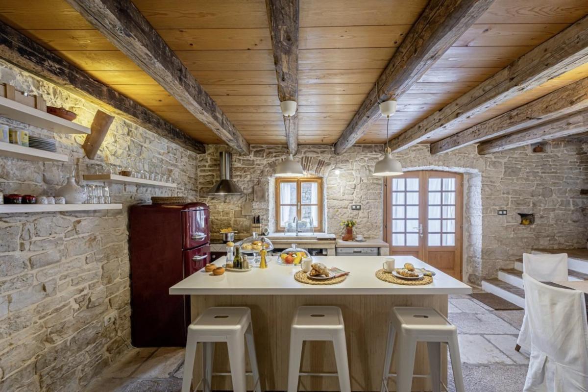 Una In Kranjcici - Haus Fuer 5-6 Personen Svetvinčenat Exterior foto